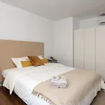 Soho Gothic Quarter Apartment *